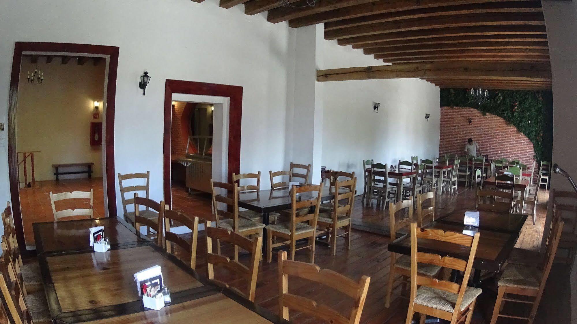 Hotel Santa Fe Tlatlauquitepec Exterior photo